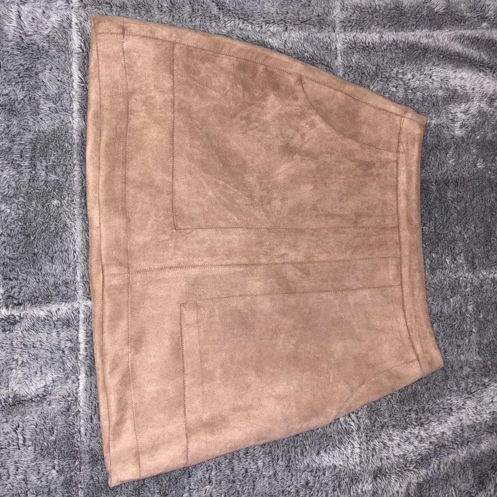 boohoo tan suede skirt